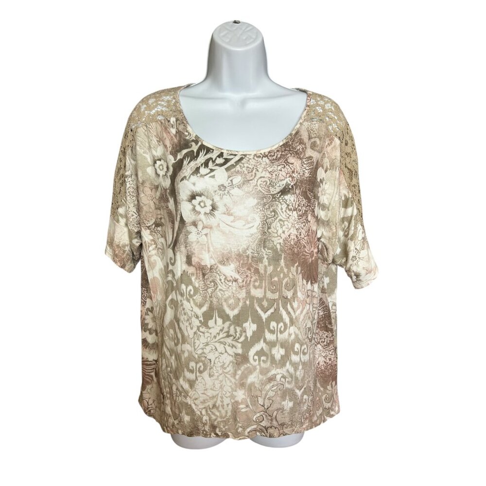 Chico's Womens Top Size M Neutral Floral Lacy Detailing Soft T-shirt High Low